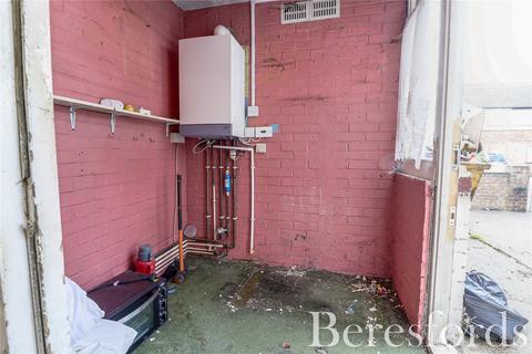 26 Cornwall Road, Pilgrims Hatch, Brentwood, CM15 9LX