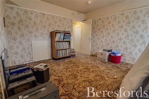 26 Cornwall Road, Pilgrims Hatch, Brentwood, CM15 9LX