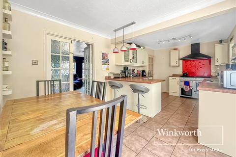 4 bedroom link detached house for sale, Brabourne Avenue, Dorset BH22