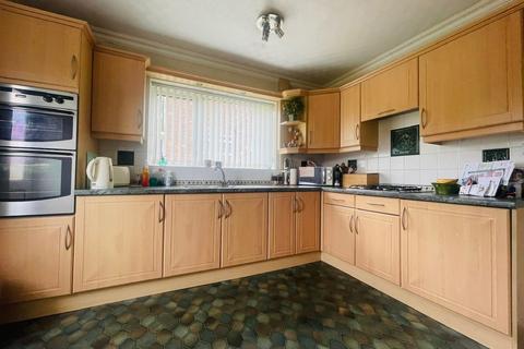 3 bedroom semi-detached house for sale, Mount Pleasant Close, Chapeltown