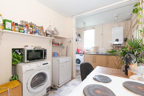 37 Alexandra Road, Oxford, OX2 0DD