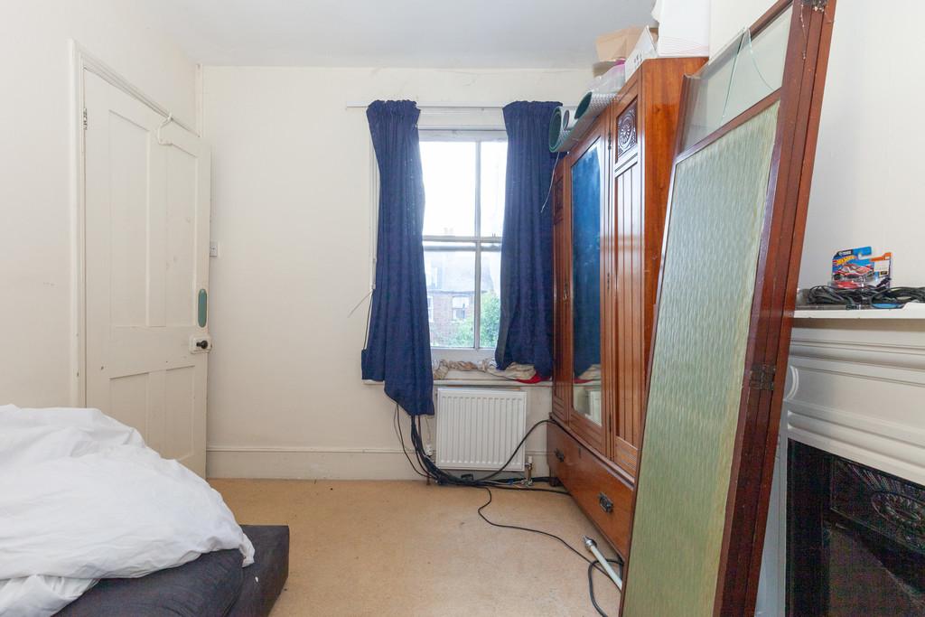 Bedroom 2- Angle 2