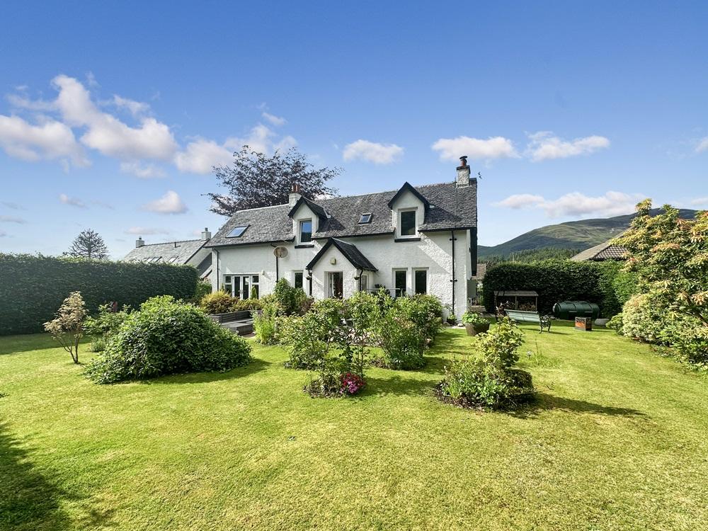 Glencoe Village, Glencoe... 3 bed detached house £350,000