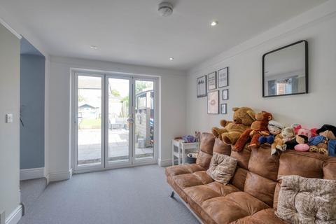 47 Foregate Street, Astwood Bank, Redditch, B96 6BW