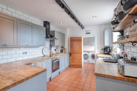 47 Foregate Street, Astwood Bank, Redditch, B96 6BW