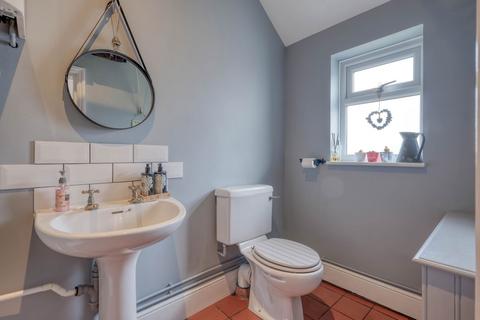 47 Foregate Street, Astwood Bank, Redditch, B96 6BW