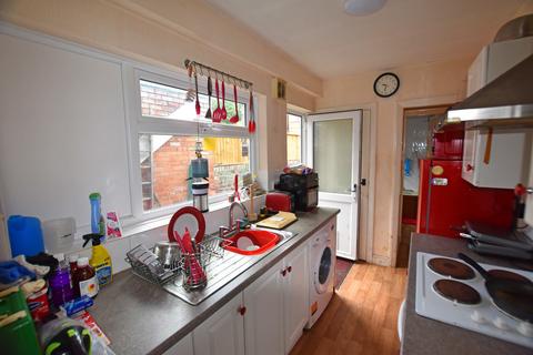 2 bedroom terraced house for sale, Nelson Street, Scarborough YO12