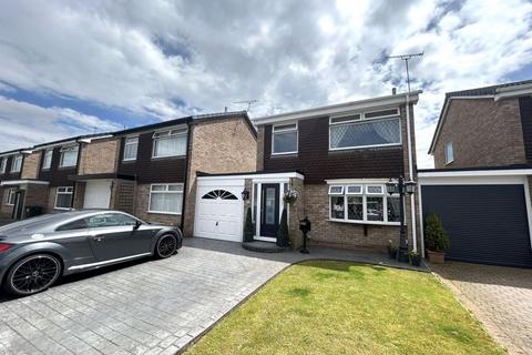 3 bedroom detached house for sale, Hornbeam Avenue, Great Sutton