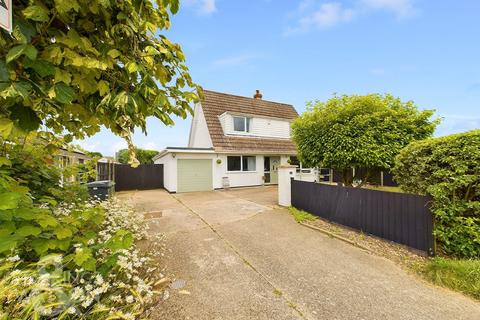 3 bedroom chalet for sale, Grove Road, Hethersett, Norwich