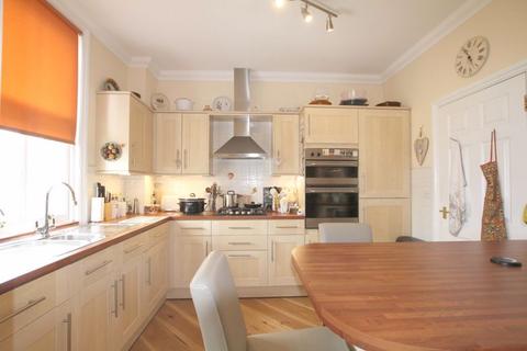 4 bedroom terraced house for sale, Walmer