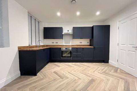 2 bedroom apartment to rent, Chapel Street, Preston PR1