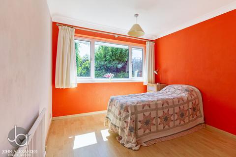 4 Elwin Road, Tiptree, Colchester, CO5 0HL