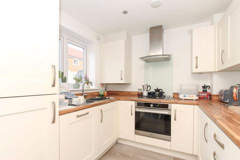 3 bedroom semi-detached house for sale, Greenhalch Close, Aston Clinton