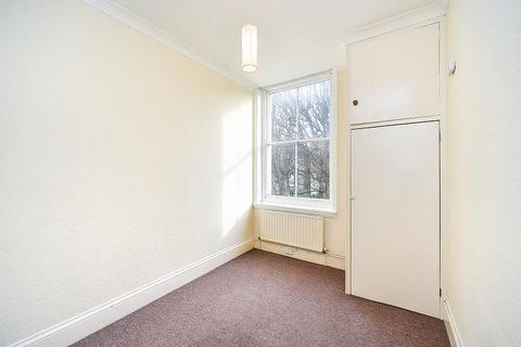 2 bedroom flat to rent, Tisbury Road, Hove