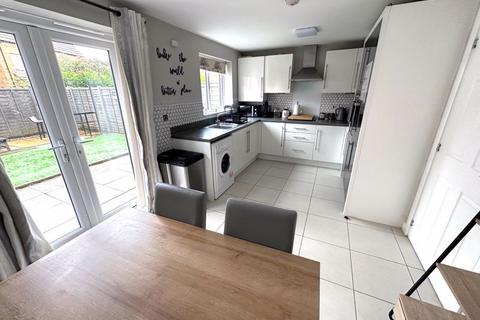 3 bedroom semi-detached house for sale, Plover Green, Stafford ST16