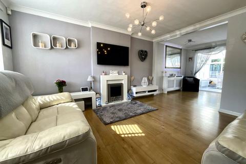 3 bedroom detached house for sale, Bartlett Drive, Littledown, Bournemouth
