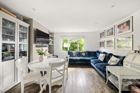 21a Dryden Avenue, London, W7 1ES