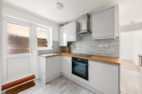 2 bedroom flat for sale, Greenford Avenue, Hanwell, London, W7 3QP