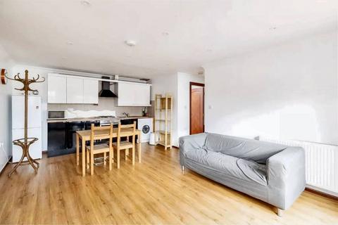 3 bedroom flat to rent, Stanway Street, London N1