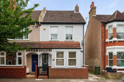 3 bedroom semi-detached house for sale, Howard Road, Bromley