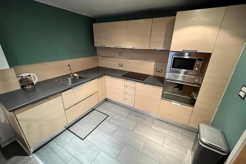 2 bedroom flat to rent, Barton Place, Hornbeam Way, Manchester