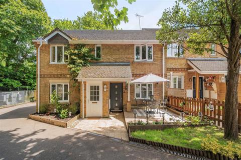 2 bedroom maisonette for sale, Weycombe Road, Haslemere