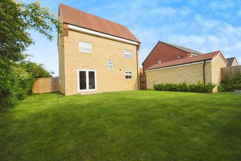 4 bedroom detached house for sale, Foxglove Drive, Bolsover, Chesterfield, S44 6FT