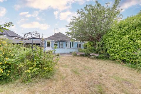 20 Wadhurst Drive, Goring By Sea, Worthing, BN12 4XA