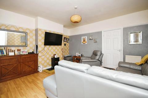 3 bedroom end of terrace house for sale, Hallowmoor Road, Wisewood, S6