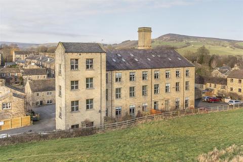 2 bedroom flat for sale, Burnside, Addingham, Ilkley, LS29 0PJ