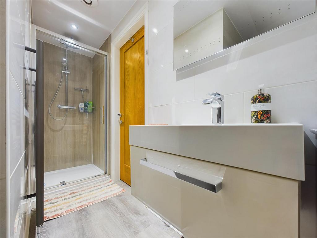 Master ensuite