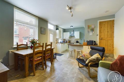 3 bedroom terraced house for sale, Woodville Terrace, Horsforth, Leeds