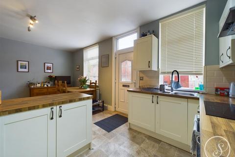 3 bedroom terraced house for sale, Woodville Terrace, Horsforth, Leeds