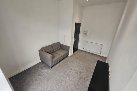 1 bedroom in a house share to rent, Memorial Road, Worsley, Manchester, M28