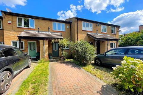 7 Daniel Close, London, SW17 9DD