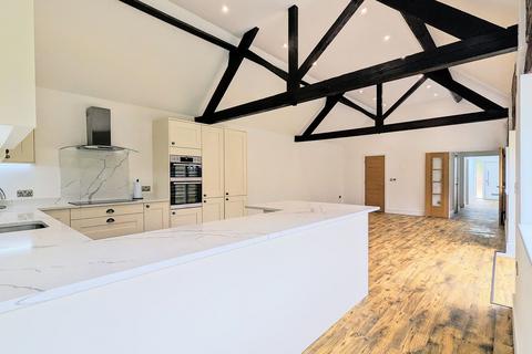 3 bedroom barn conversion to rent, Milton Keynes MK19