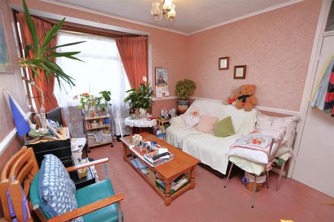62 Dinton Road, London, SW19 2AP