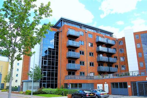 2 bedroom apartment for sale, Chapter Way, Colliers Wood SW19