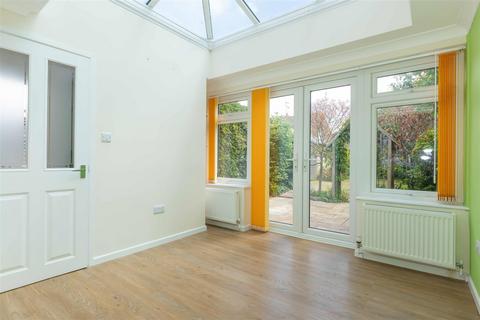 101 Boxgrove, Goring By Sea, Worthing, BN12 6LX