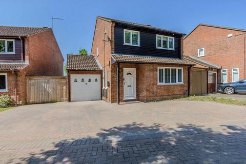 3 bedroom detached house for sale, Livermore Green, Peterborough PE4