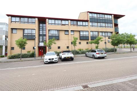 2 bedroom flat for sale, South Row, Central Milton Keynes, Milton Keynes, MK9 3DQ