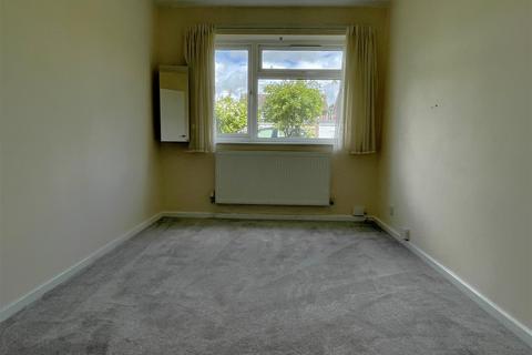 12 Brunslow Close, Wolverhampton, WV10 6TF