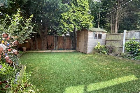12 Brunslow Close, Wolverhampton, WV10 6TF