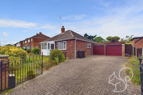 2 bedroom detached bungalow for sale, Ash Grove, Colchester