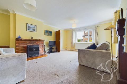 2 bedroom detached bungalow for sale, Ash Grove, Colchester