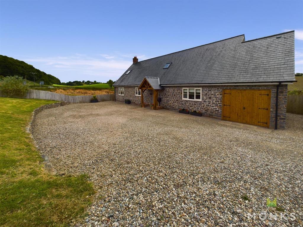 BwlchYCibau, Llanfyllin 4 bed house for sale £525,000