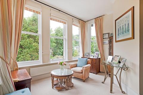 3 bedroom apartment for sale, Queens Drive, Ilkley LS29