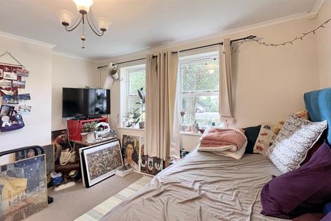 2 bedroom flat for sale, Trafalgar Road, Birmingham B13