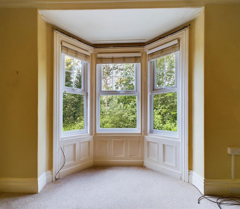 Lounge window new.jpg