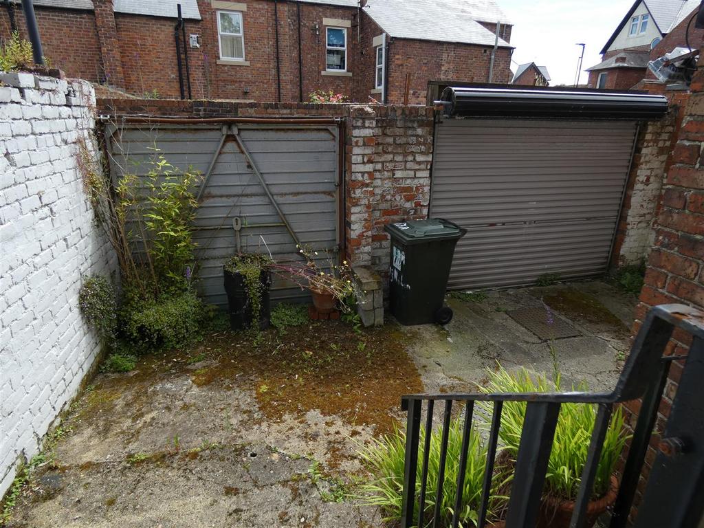 Yard.JPG